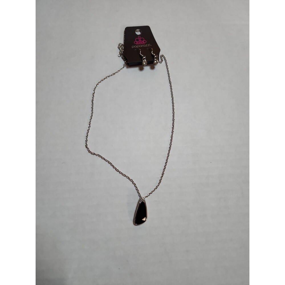 Paparazzi Envious Extravagance Black Teardrop Silver Necklace - NWT Minimalist